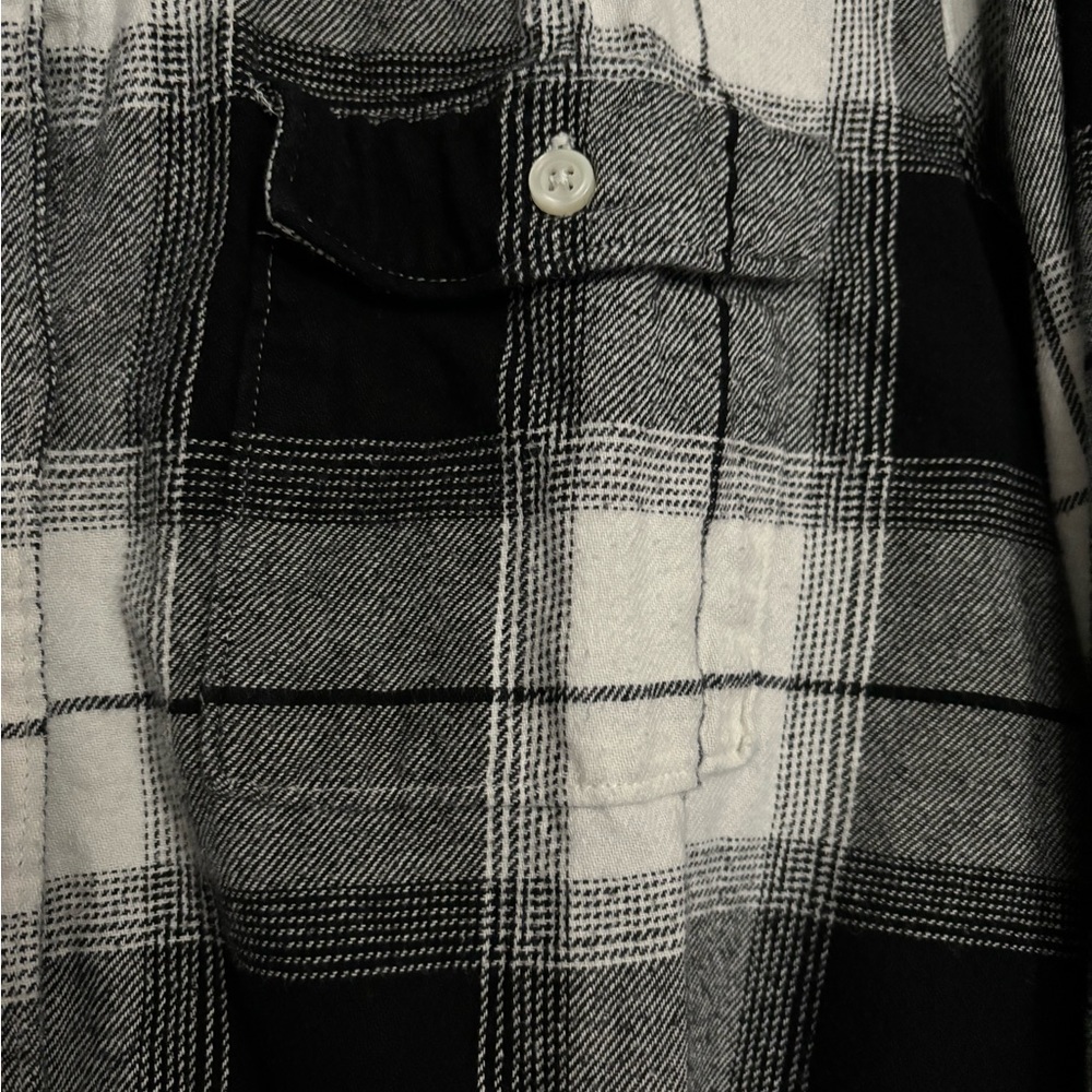 Old Navy Flannel - Picture 3 of 3